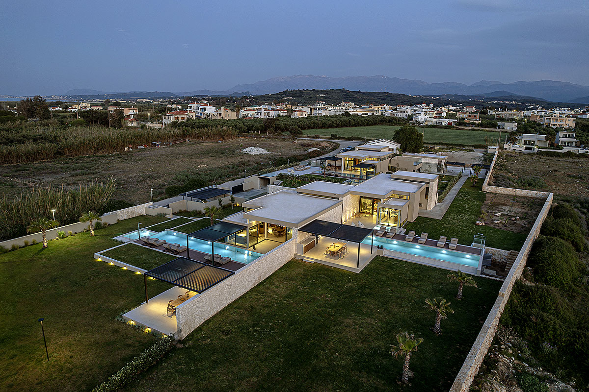 Pnoe Special Villa